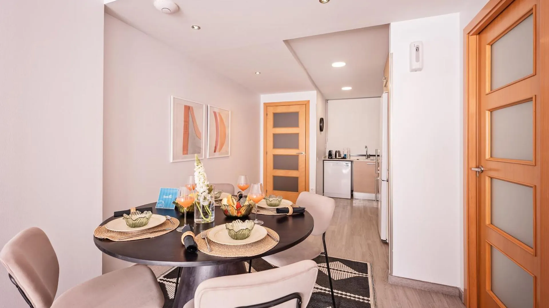 Sweett - Carrer Fira Apartment Barcelona