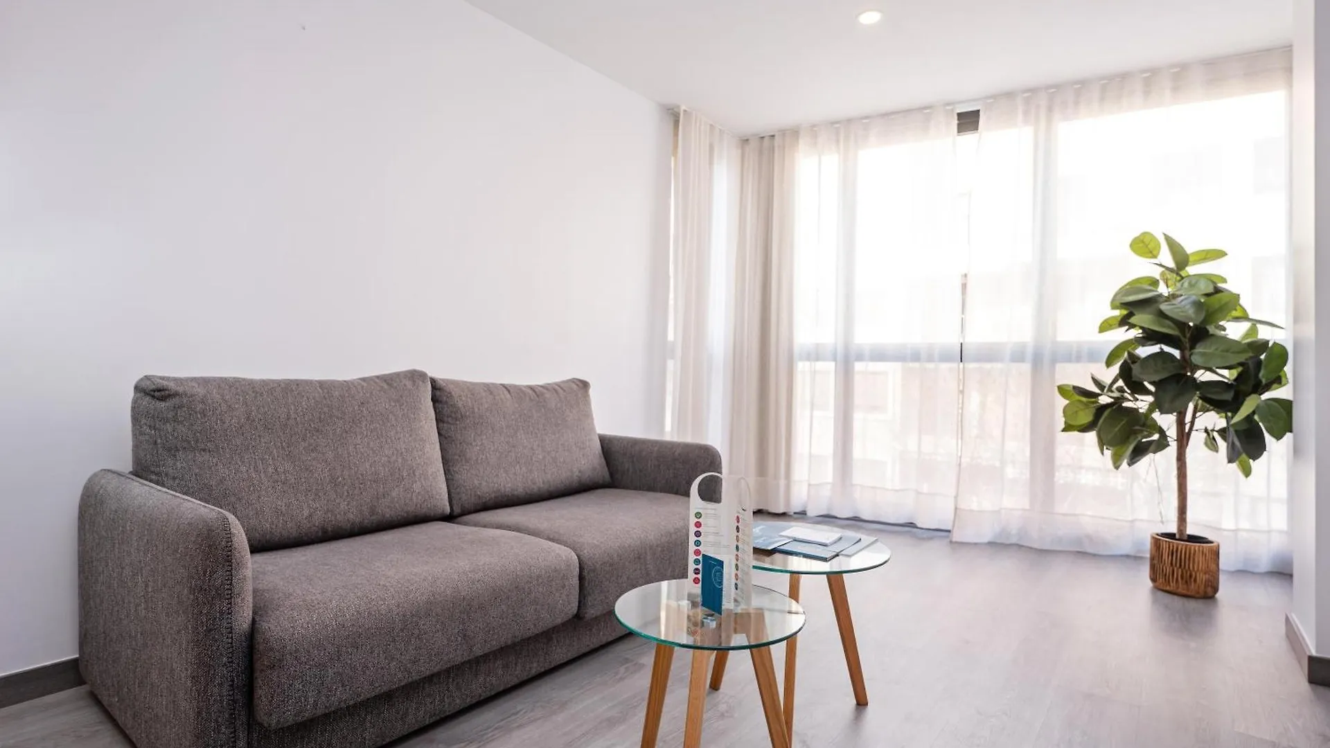 Sweett - Carrer Fira Apartment Barcelona