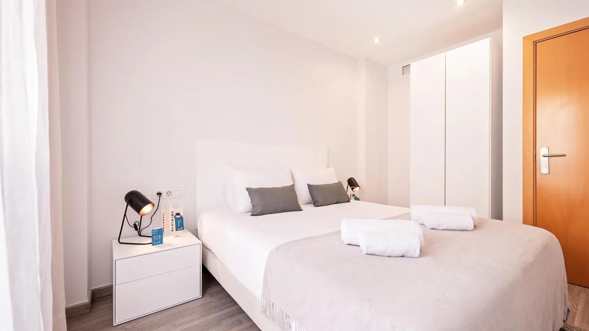 Sweett - Carrer Fira Apartment Barcelona