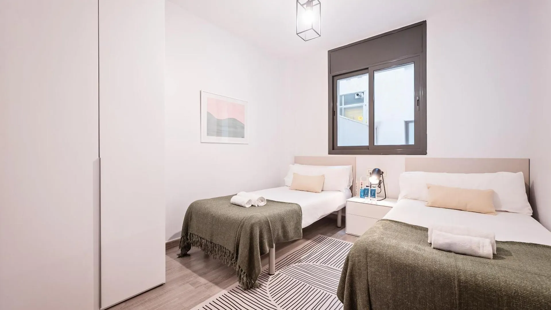 Sweett - Carrer Fira Apartment Barcelona 0*,