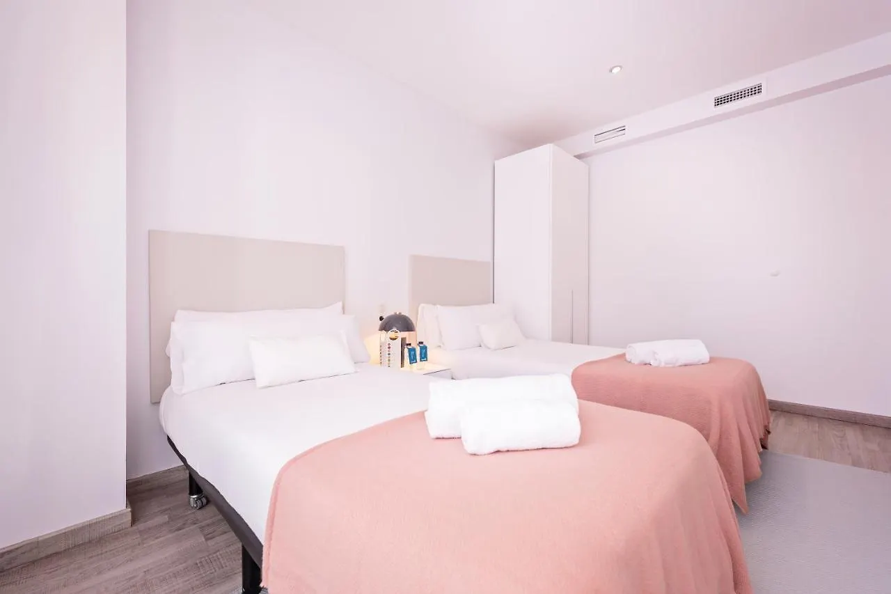 Sweett - Carrer Fira Apartment Barcelona 0*,  Spain
