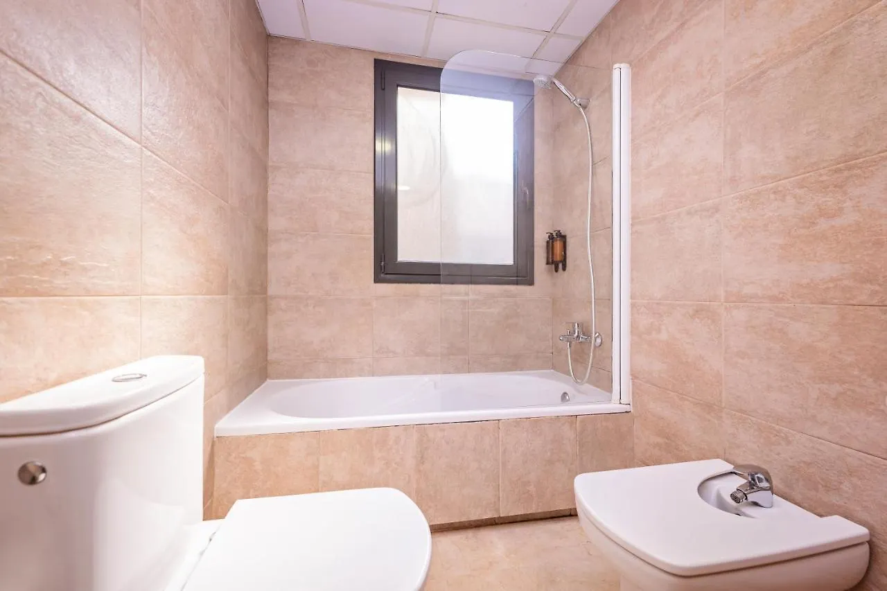 Sweett - Carrer Fira Apartment Barcelona