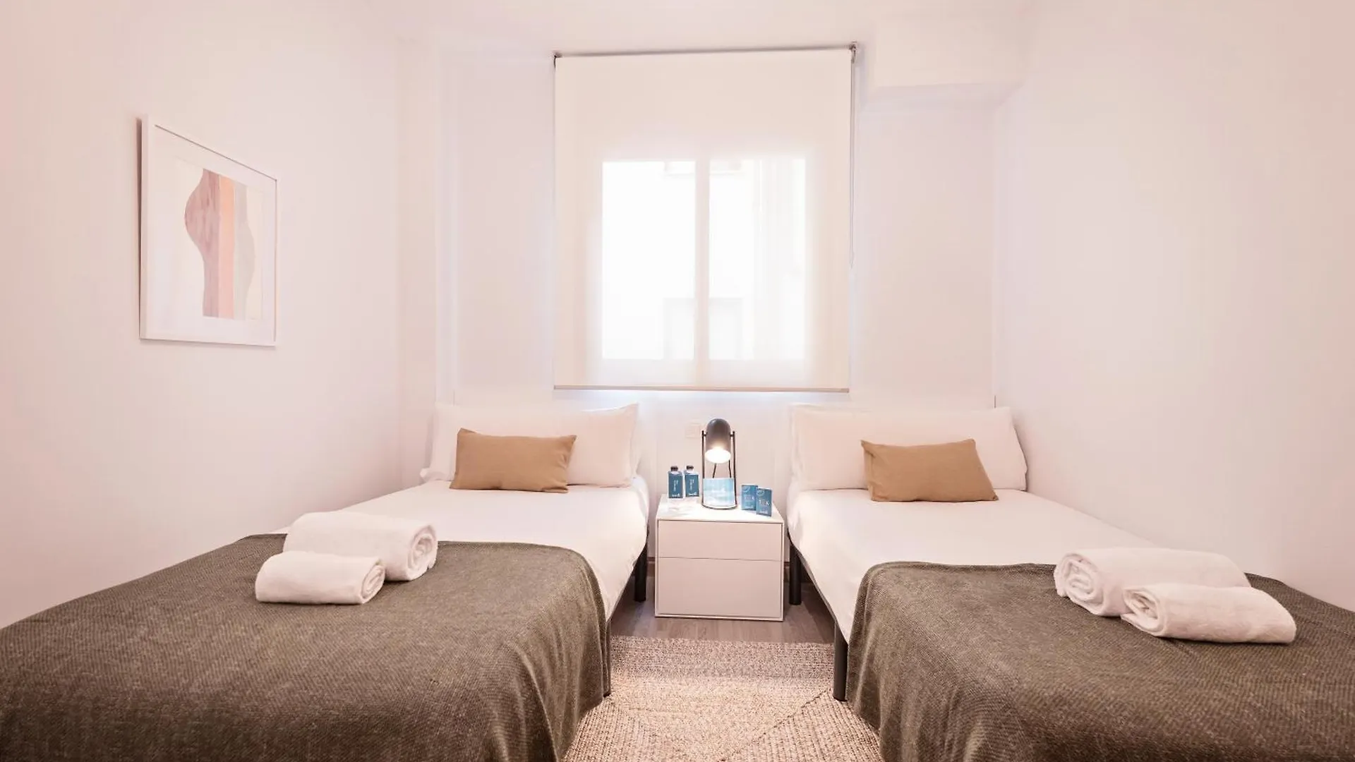 Sweett - Carrer Fira Apartment Barcelona